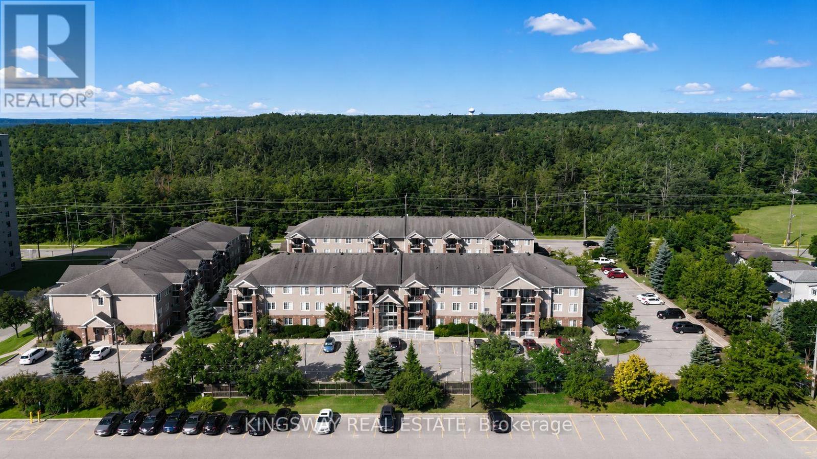 19 - 41 COULTER STREET, Barrie, Ontario