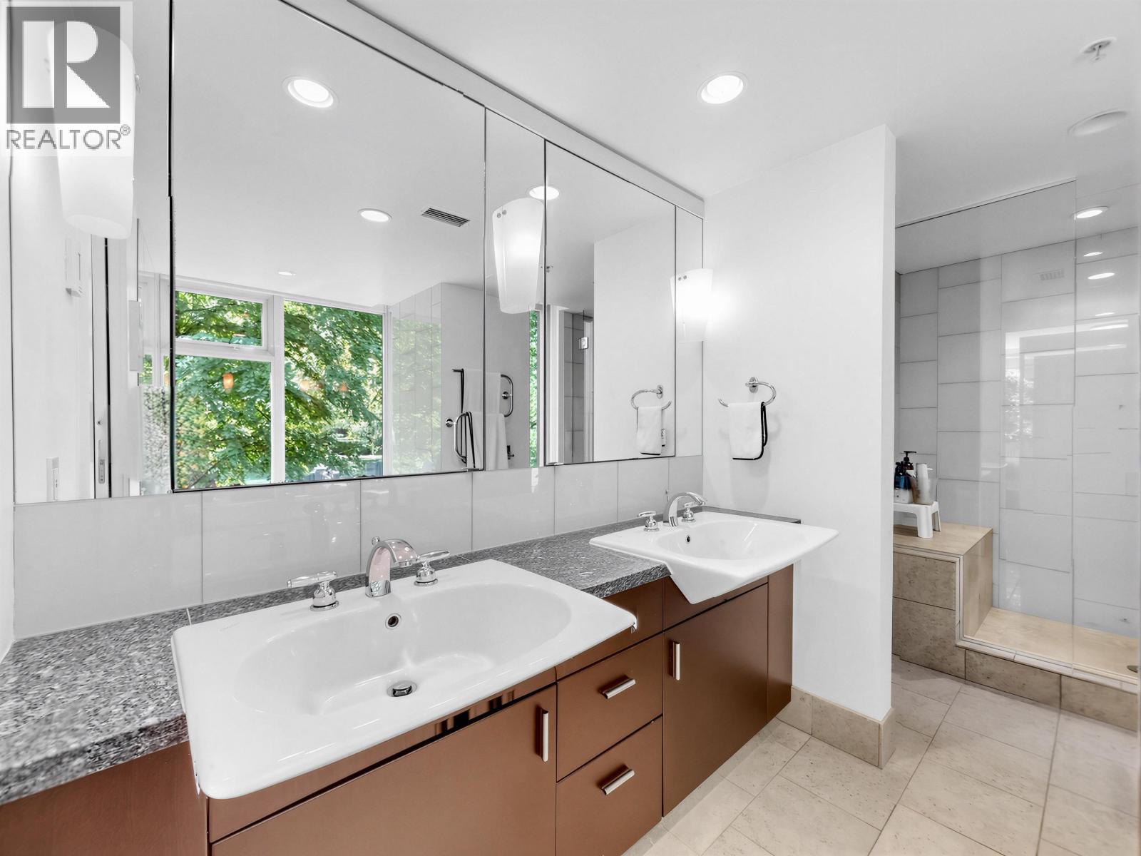 1211 W Cordova Street, Vancouver, British Columbia  V6C 3P9 - Photo 17 - R3151100