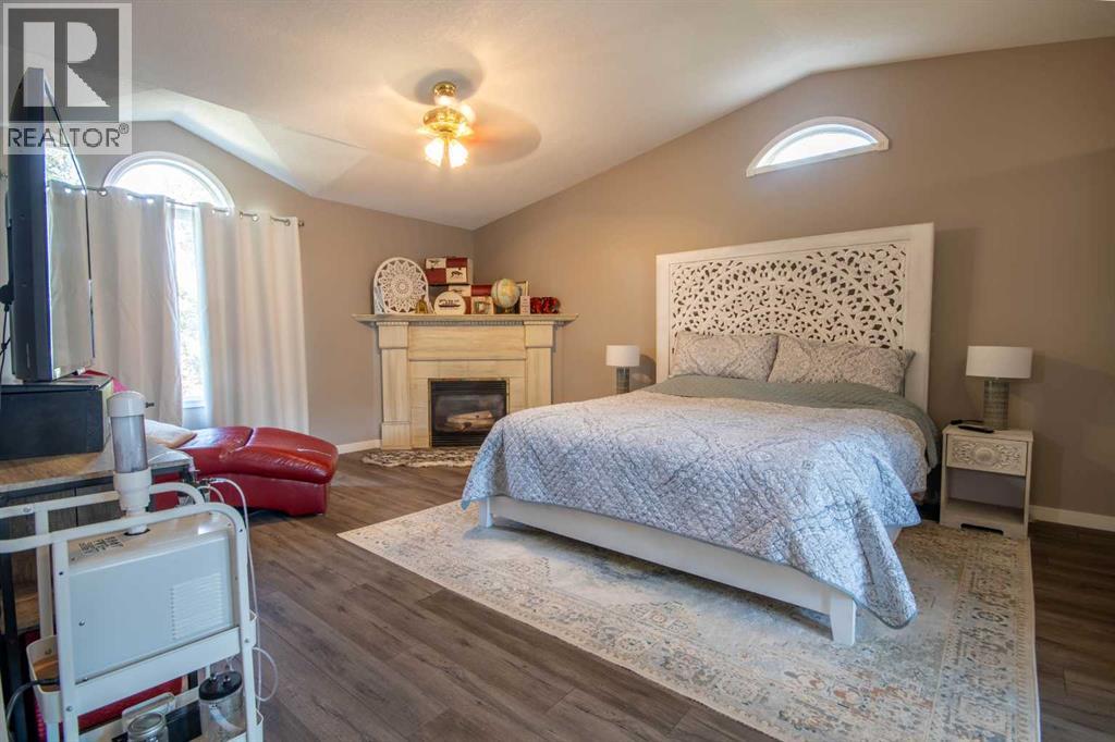 550 4 Avenue SW, Sundre, Alberta  T0M 1X0 - Photo 27 - A2333059