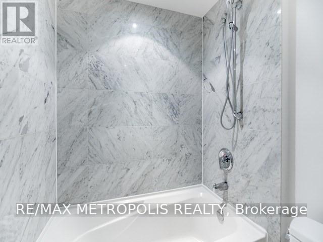 M08 - 350 Wellington Street W, Toronto, Ontario  M5V 3W9 - Photo 17 - C13627976