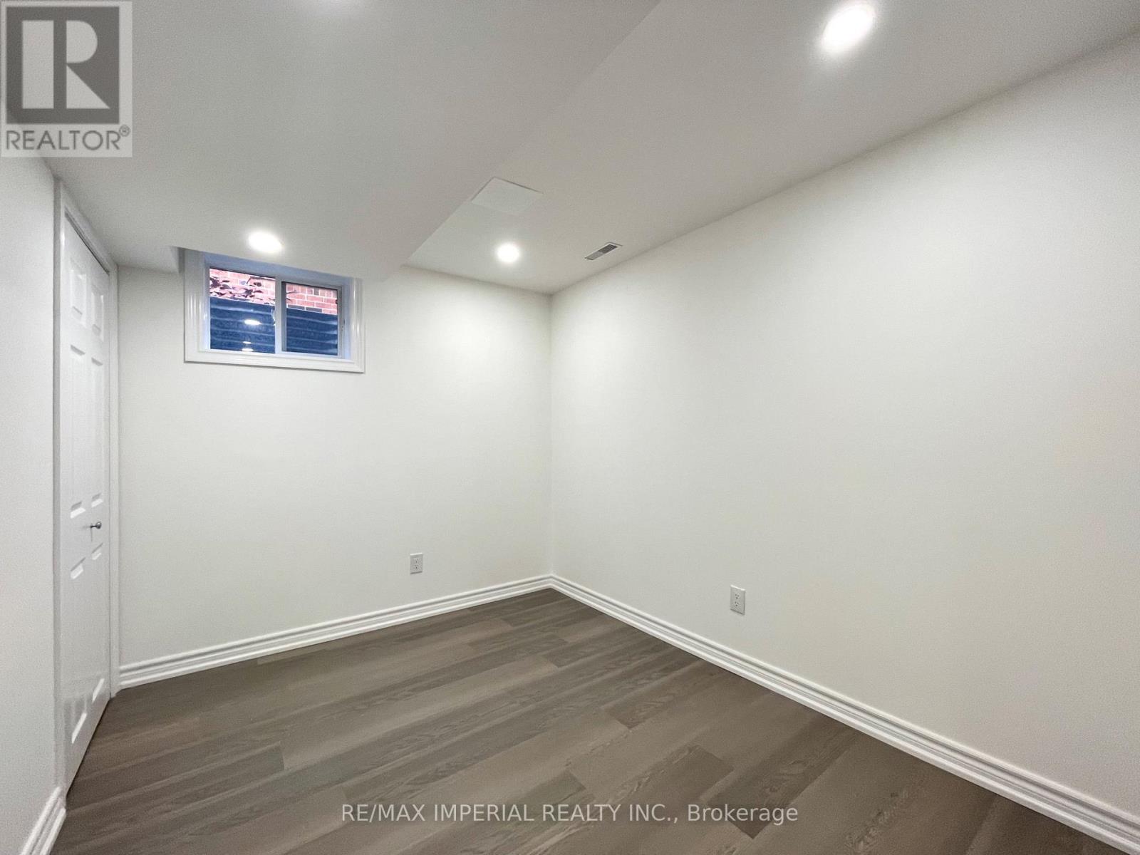 Bsmt - 40 Brewsland Crescent, Markham, Ontario  L3T 7G7 - Photo 6 - N13627954