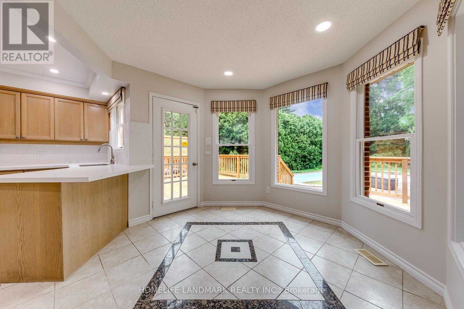 67 Cudmore Road, Oakville, Ontario  L6L 2Y4 - Photo 12 - W13523378