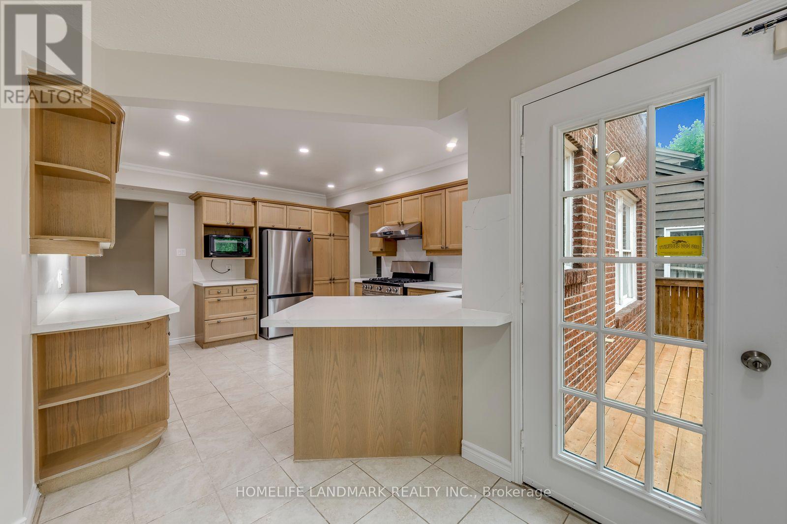 67 Cudmore Road, Oakville, Ontario  L6L 2Y4 - Photo 14 - W13523378