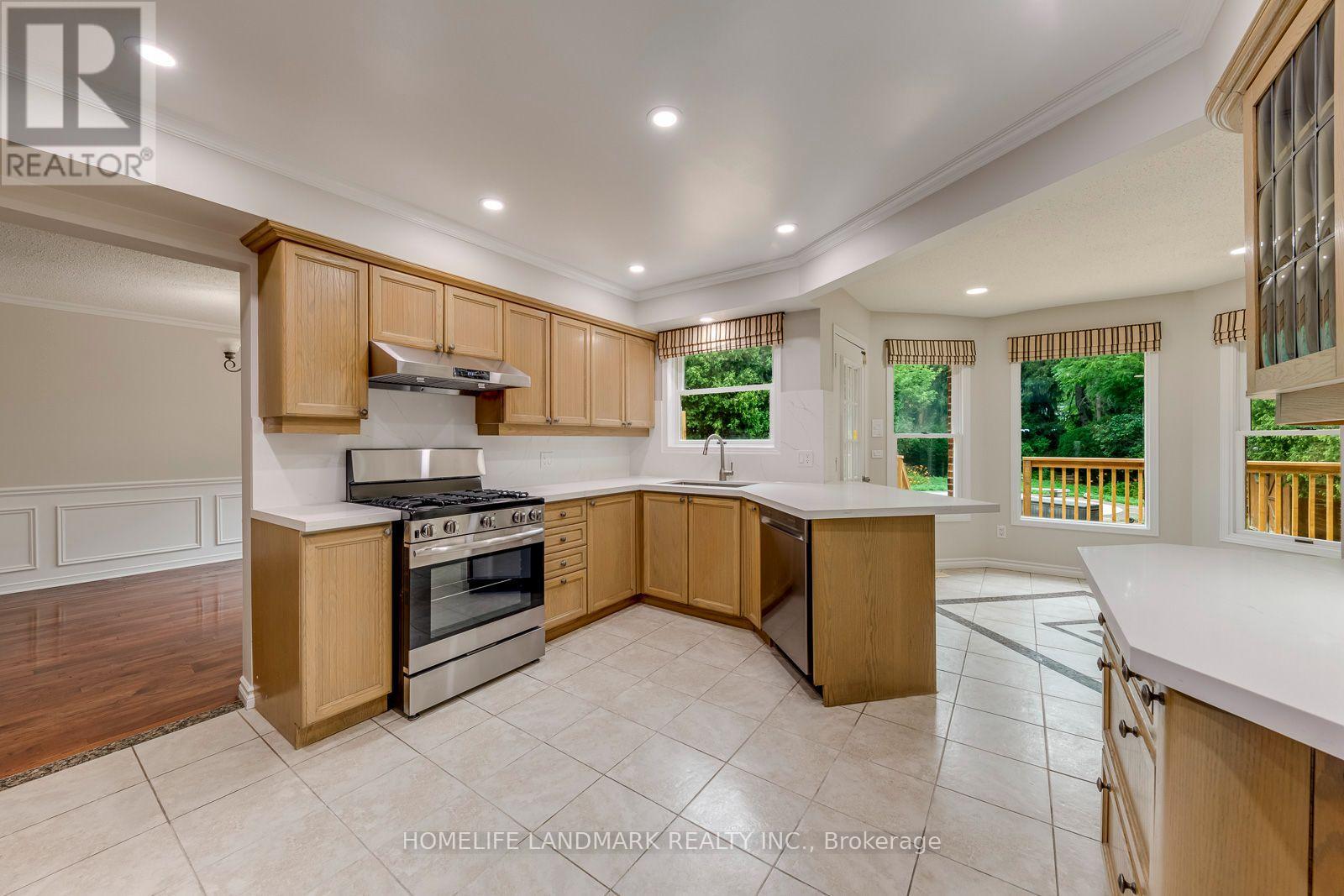 67 Cudmore Road, Oakville, Ontario  L6L 2Y4 - Photo 15 - W13523378