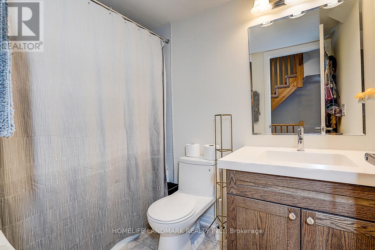 160 William Duncan Road, Toronto, Ontario  M3K 0C1 - Photo 18 - W13627970