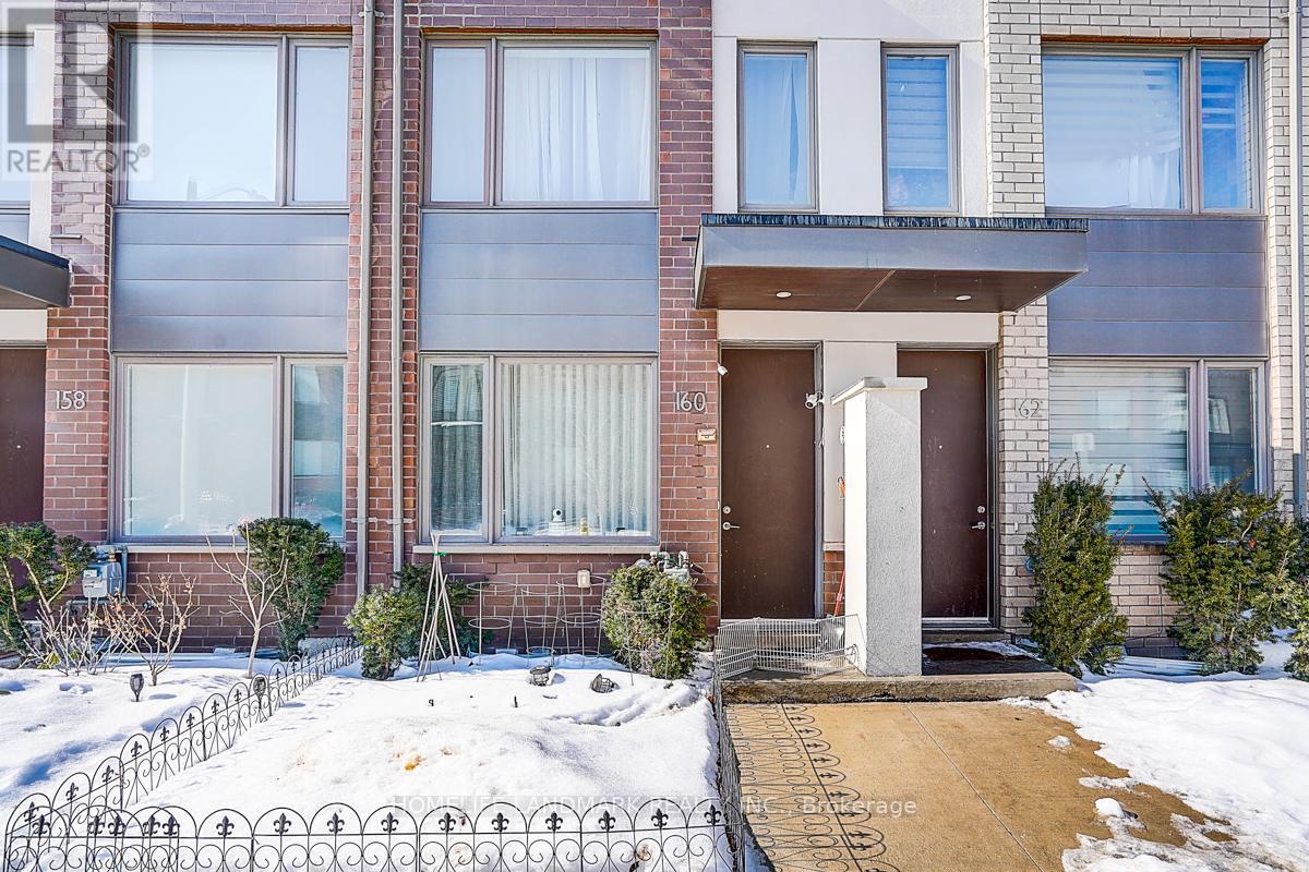 160 William Duncan Road, Toronto, Ontario  M3K 0C1 - Photo 2 - W13627970