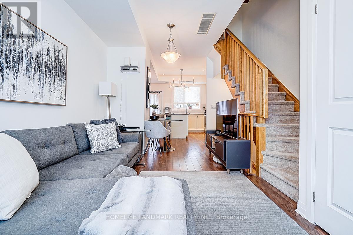 160 William Duncan Road, Toronto, Ontario  M3K 0C1 - Photo 5 - W13627970