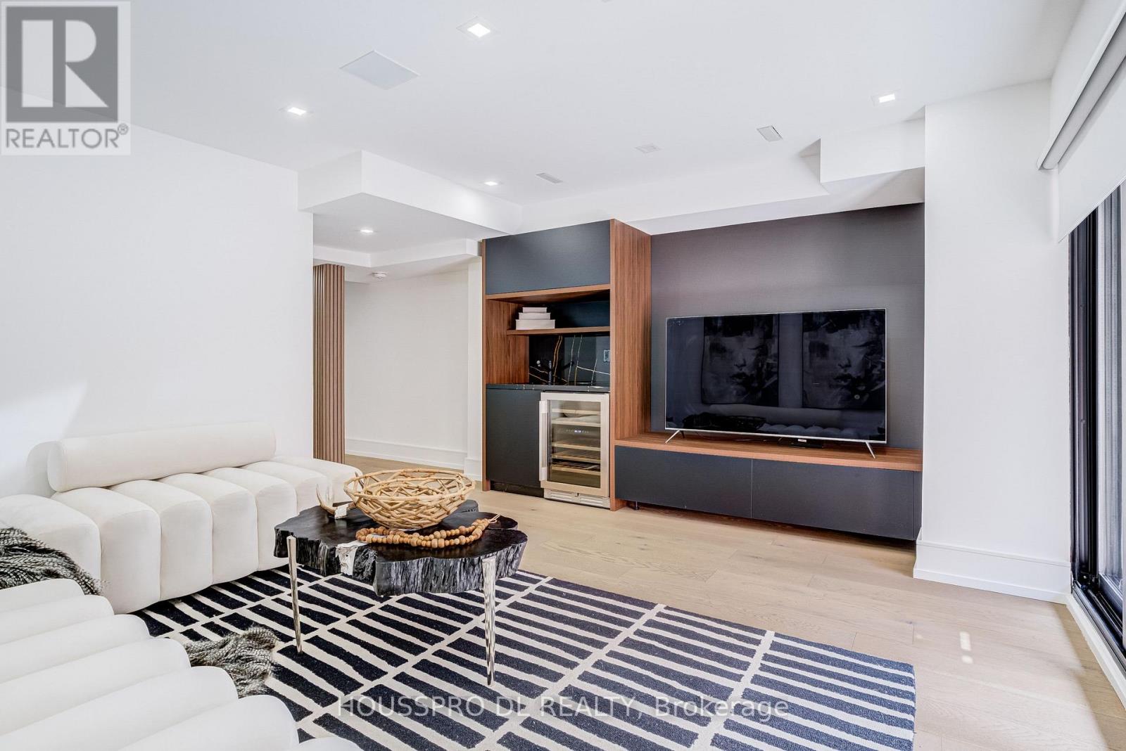 82 Major Street, Toronto, Ontario  M5S 2L1 - Photo 37 - C13627952