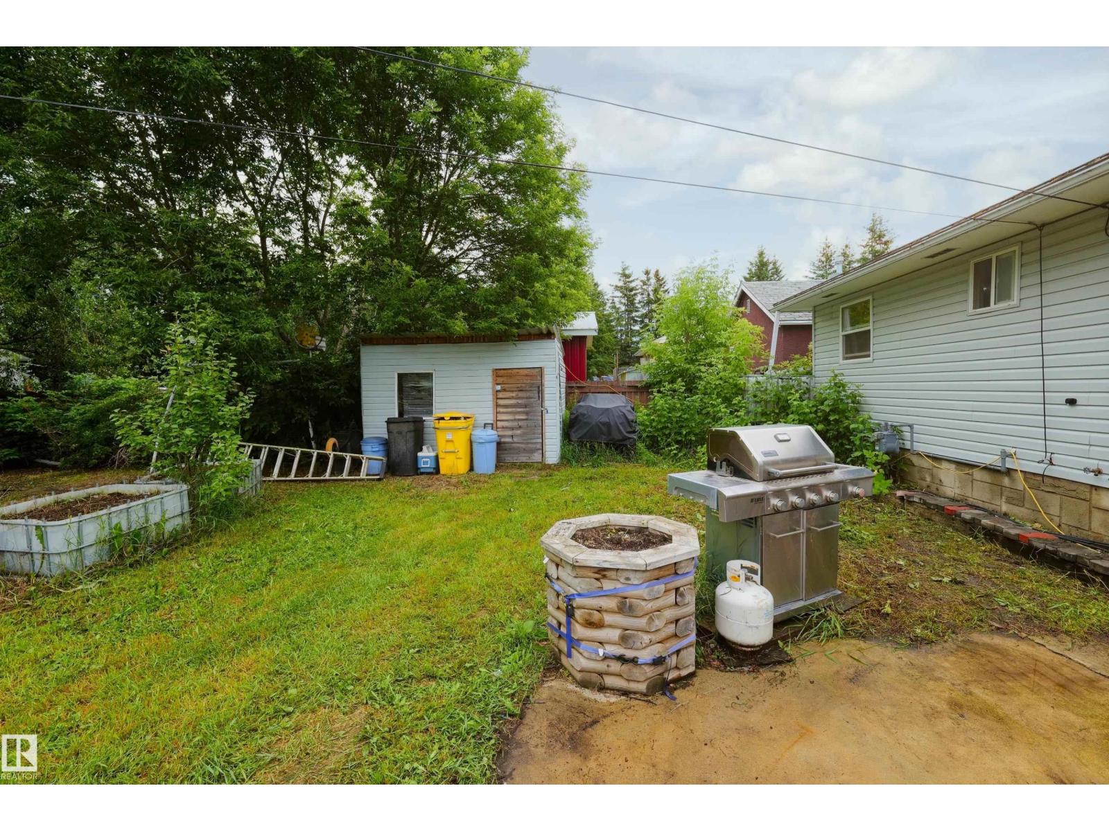 4510 55 Avenue, Barrhead, Alberta  T7N 1K1 - Photo 36 - E4501731