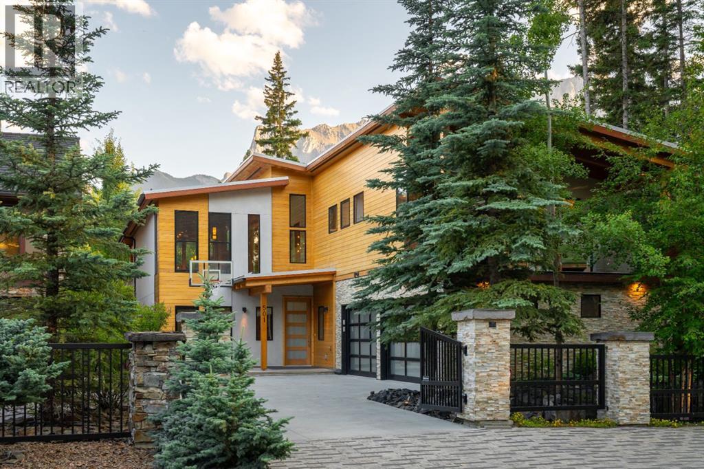 501 5 Street, Canmore, Alberta