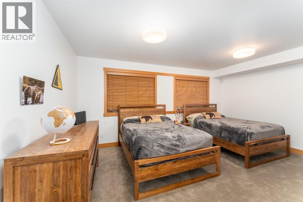 501 5 Street, Canmore, Alberta  T1W 2E8 - Photo 27 - A2333964