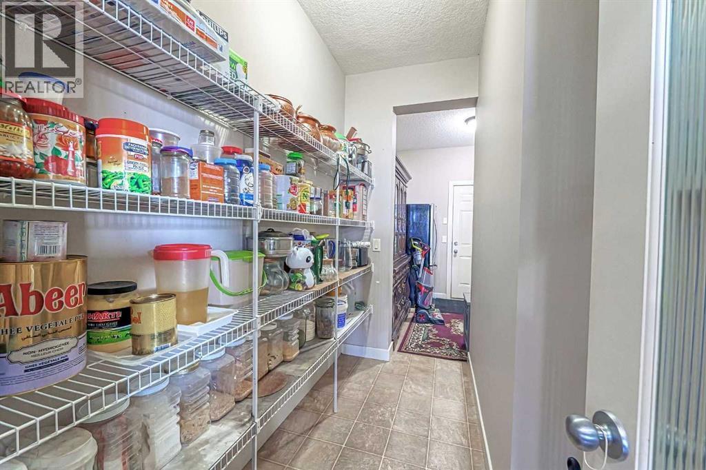 247 Pantego Way NW, Calgary, Alberta  T3K 0C2 - Photo 10 - A2310214