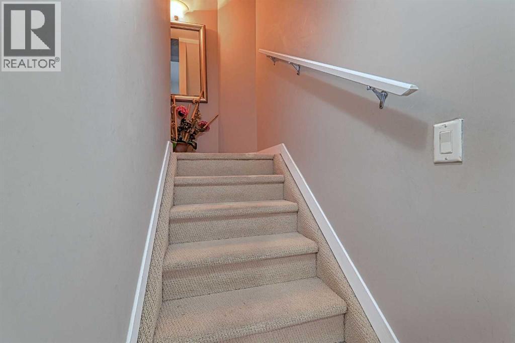 247 Pantego Way NW, Calgary, Alberta  T3K 0C2 - Photo 28 - A2310214