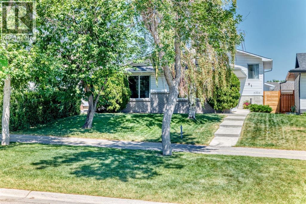91 Templehill Drive NE, Calgary, Alberta