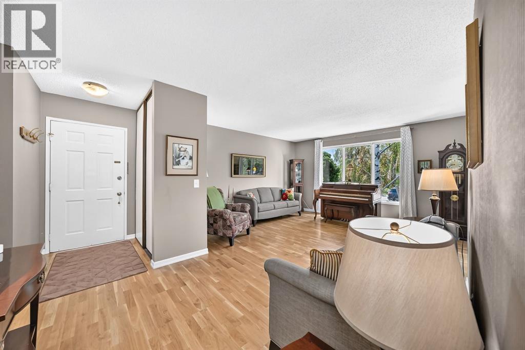 91 Templehill Drive NE, Calgary, Alberta  T1Y 4C4 - Photo 21 - A2332353