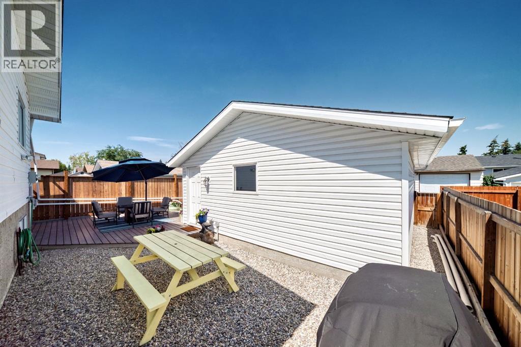 91 Templehill Drive NE, Calgary, Alberta  T1Y 4C4 - Photo 36 - A2332353