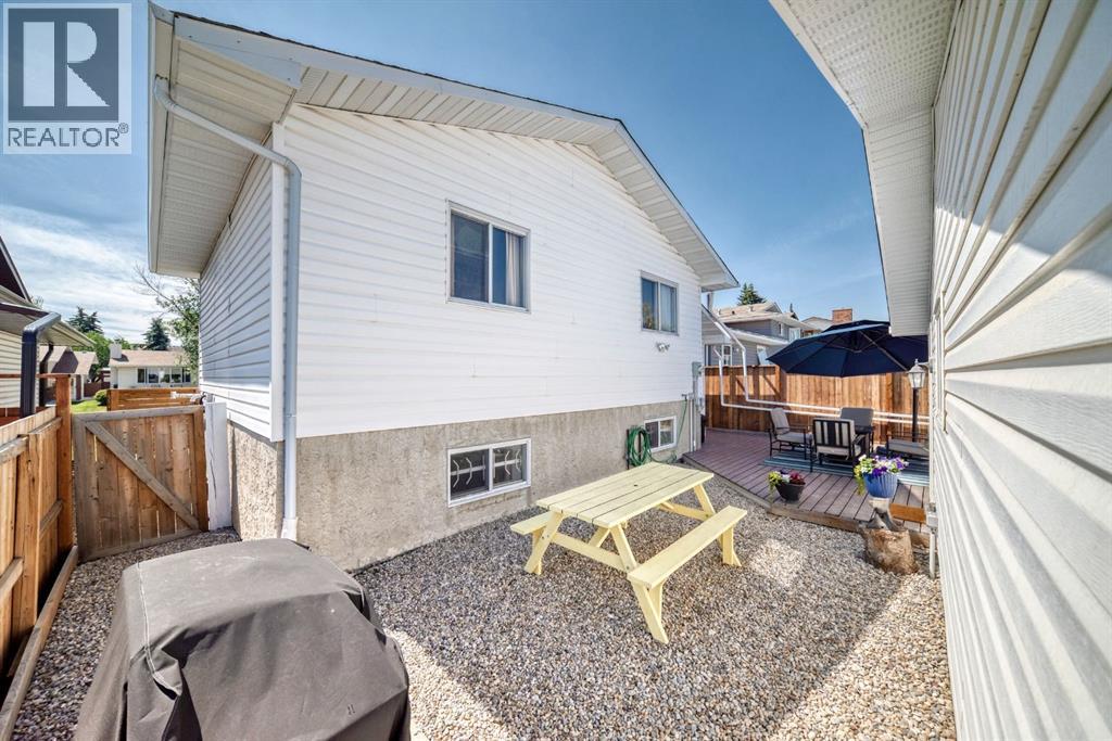 91 Templehill Drive NE, Calgary, Alberta  T1Y 4C4 - Photo 37 - A2332353
