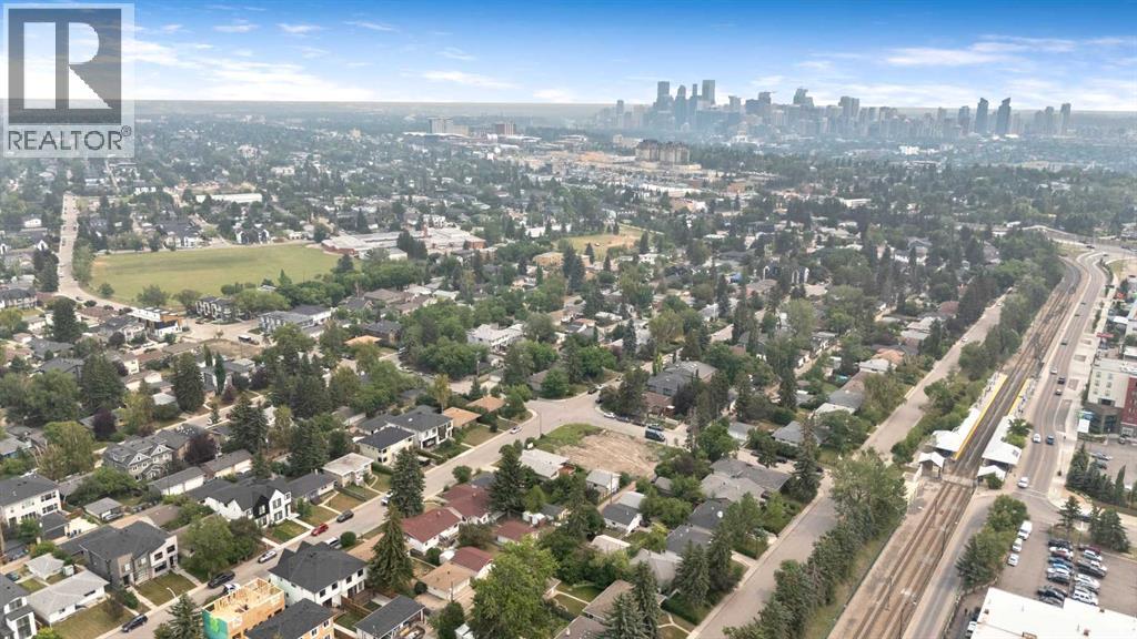 2431 23 Street NW, Calgary, Alberta  T2M 3y3 - Photo 6 - A2331113