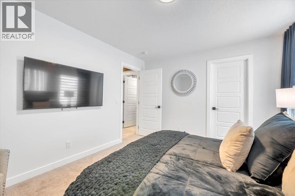 77 Versant Point SW, Calgary, Alberta  T2Z 0Z5 - Photo 30 - A2333907