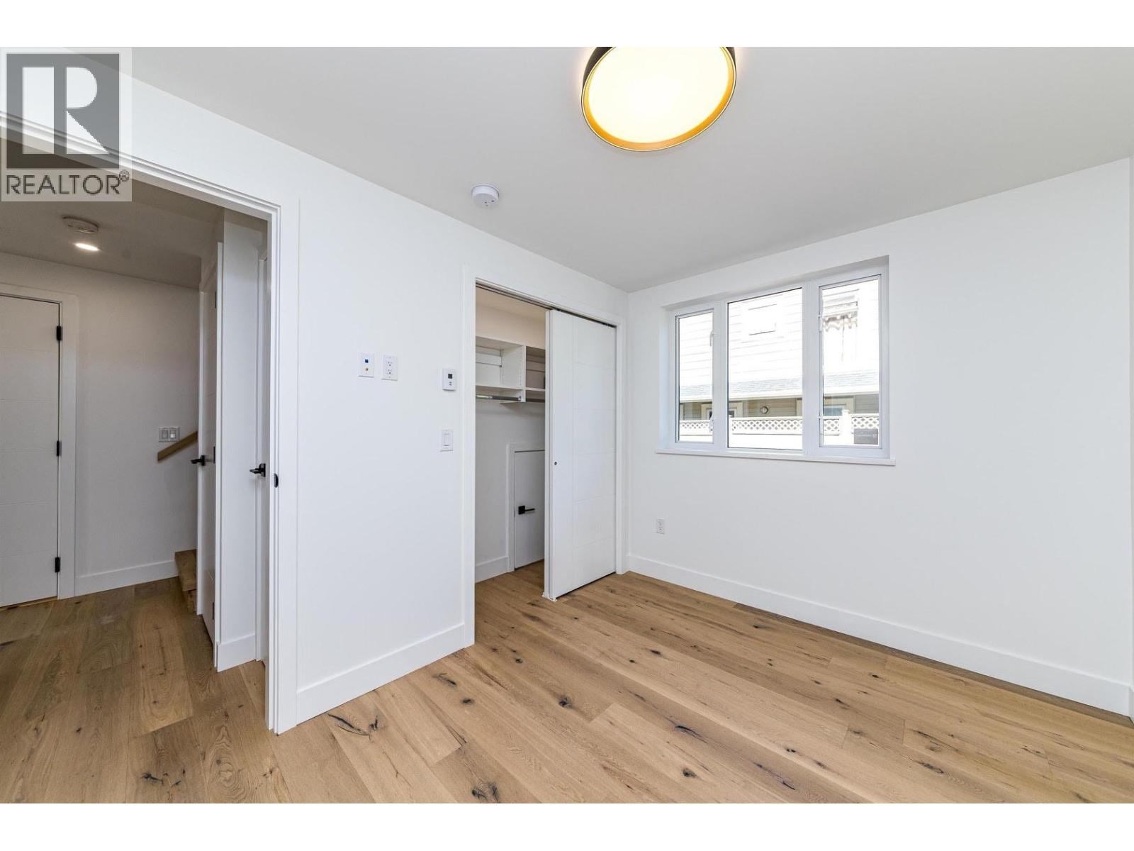 5447 Killarney Street, Vancouver, British Columbia  V5R 3W3 - Photo 4 - R3151782
