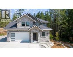 2 1102 LARGO ROAD, Roberts Creek, British Columbia