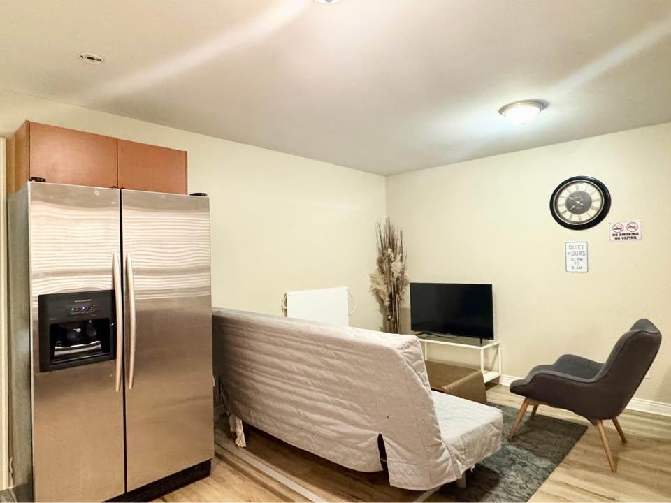 Basement 159xx 89a Avenue, Surrey, British Columbia  V4V 5M2 - Photo 11 - R3151806
