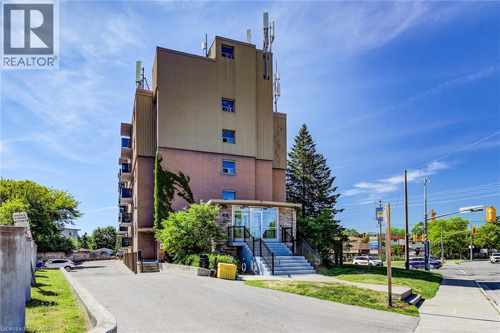 283 Fairway Road N Unit# 302, Kitchener, Ontario  N2A 2P1 - Photo 30 - 40835306