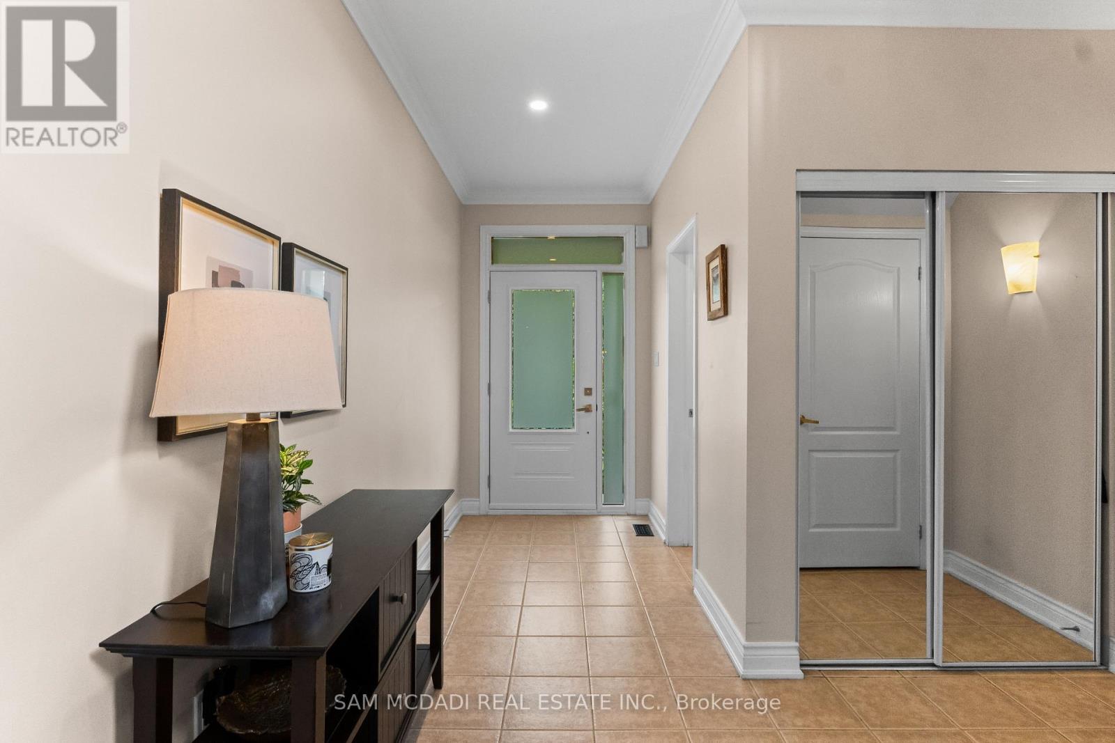 899 Pickersgill Crescent, Milton, Ontario  L9T 7T7 - Photo 4 - W13499002