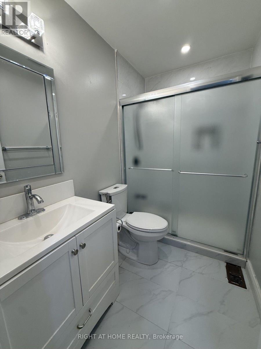 5986 Long Valley Road, Mississauga, Ontario  L5M 6K4 - Photo 16 - W13623774