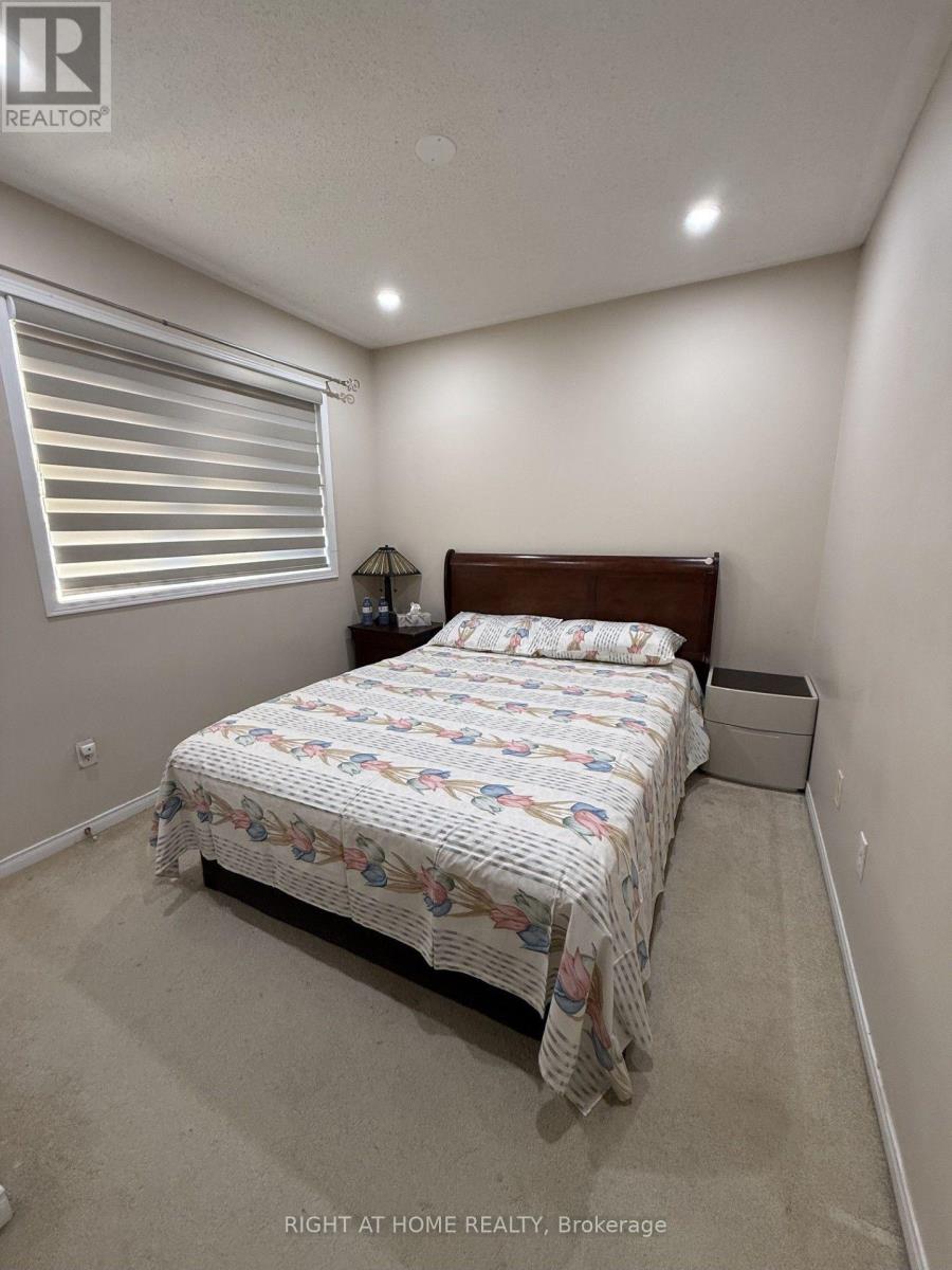 5986 Long Valley Road, Mississauga, Ontario  L5M 6K4 - Photo 14 - W13623774