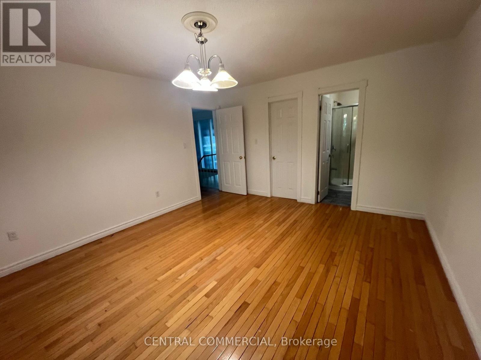 32 Heathview Avenue, Toronto, Ontario  M2K 2C1 - Photo 19 - C13606168