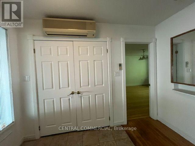 32 Heathview Avenue, Toronto, Ontario  M2K 2C1 - Photo 3 - C13606168