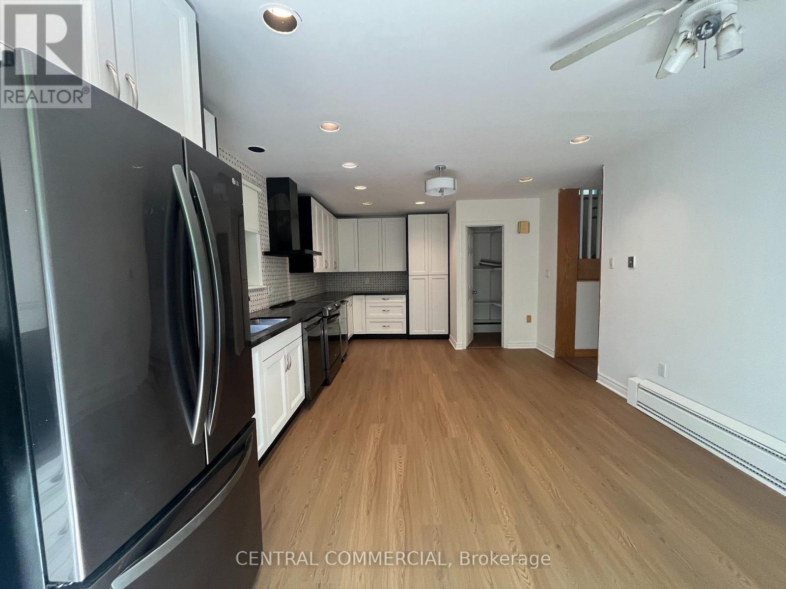 32 Heathview Avenue, Toronto, Ontario  M2K 2C1 - Photo 31 - C13606168