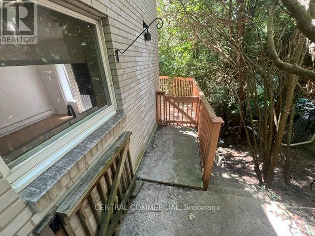 32 Heathview Avenue, Toronto, Ontario  M2K 2C1 - Photo 43 - C13606168