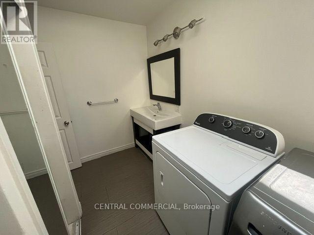 32 Heathview Avenue, Toronto, Ontario  M2K 2C1 - Photo 35 - C13606168