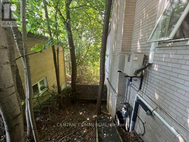 32 Heathview Avenue, Toronto, Ontario  M2K 2C1 - Photo 42 - C13606168