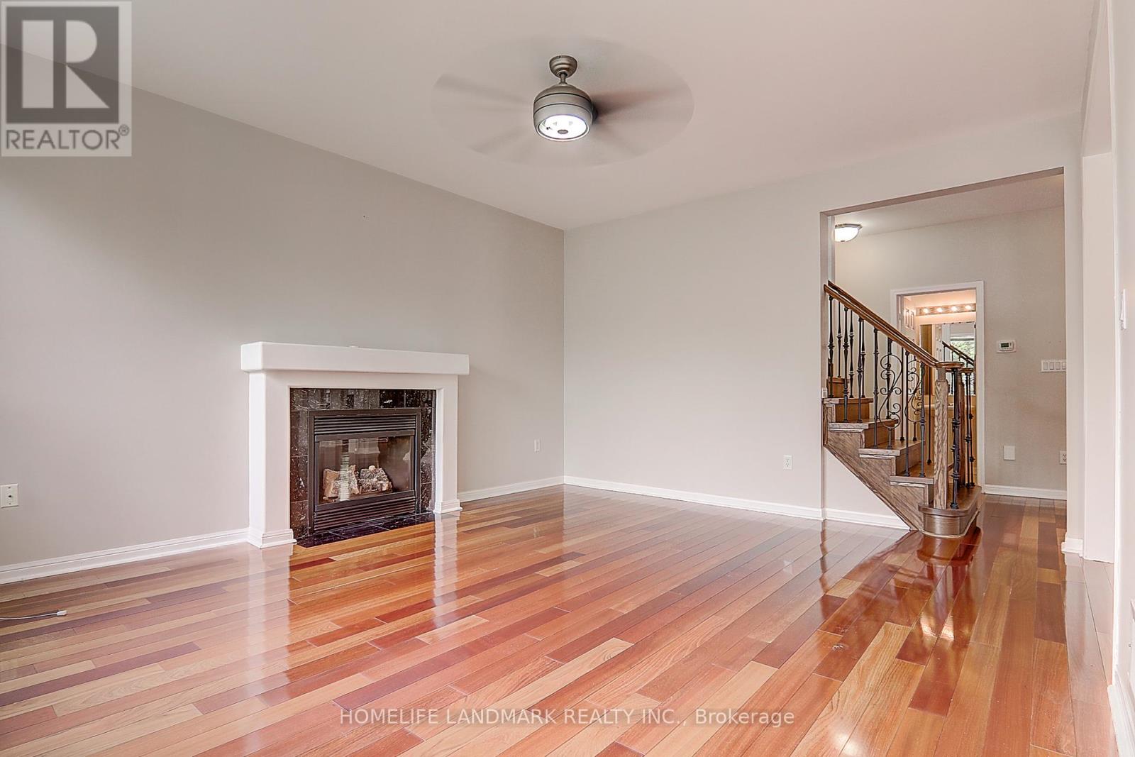 51 Raffia Avenue, Richmond Hill, Ontario  L4E 4N1 - Photo 16 - N13524618