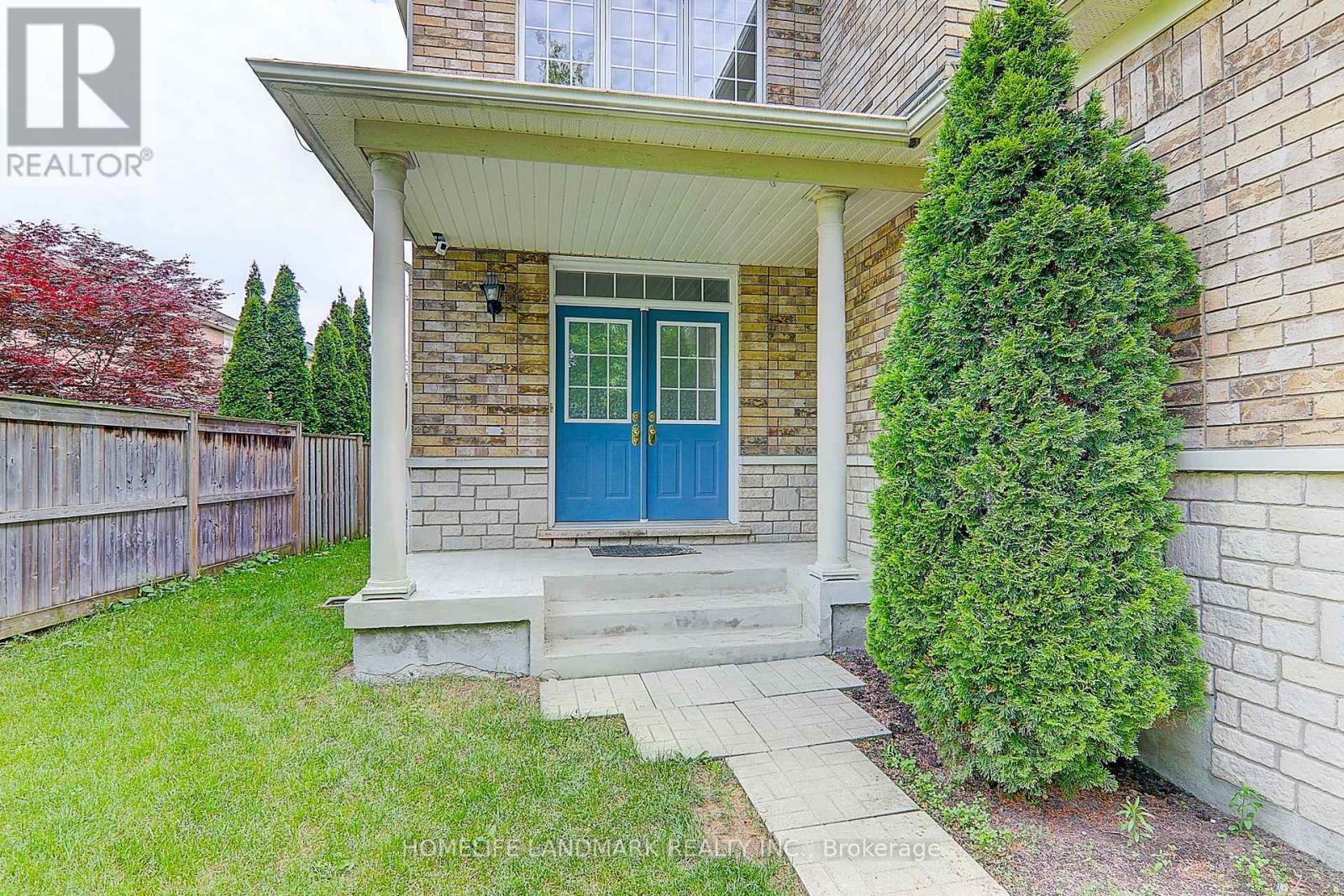51 Raffia Avenue, Richmond Hill, Ontario  L4E 4N1 - Photo 2 - N13524618