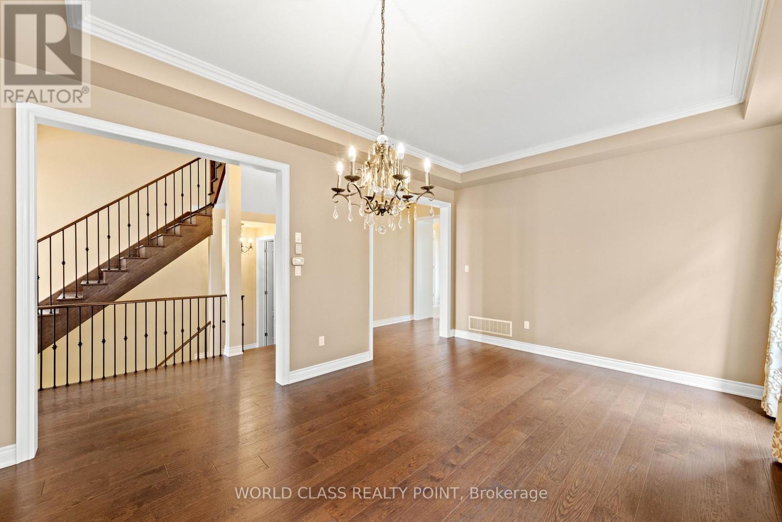 31 Munsie Drive, King, Ontario  L7B 0N8 - Photo 11 - N13609610