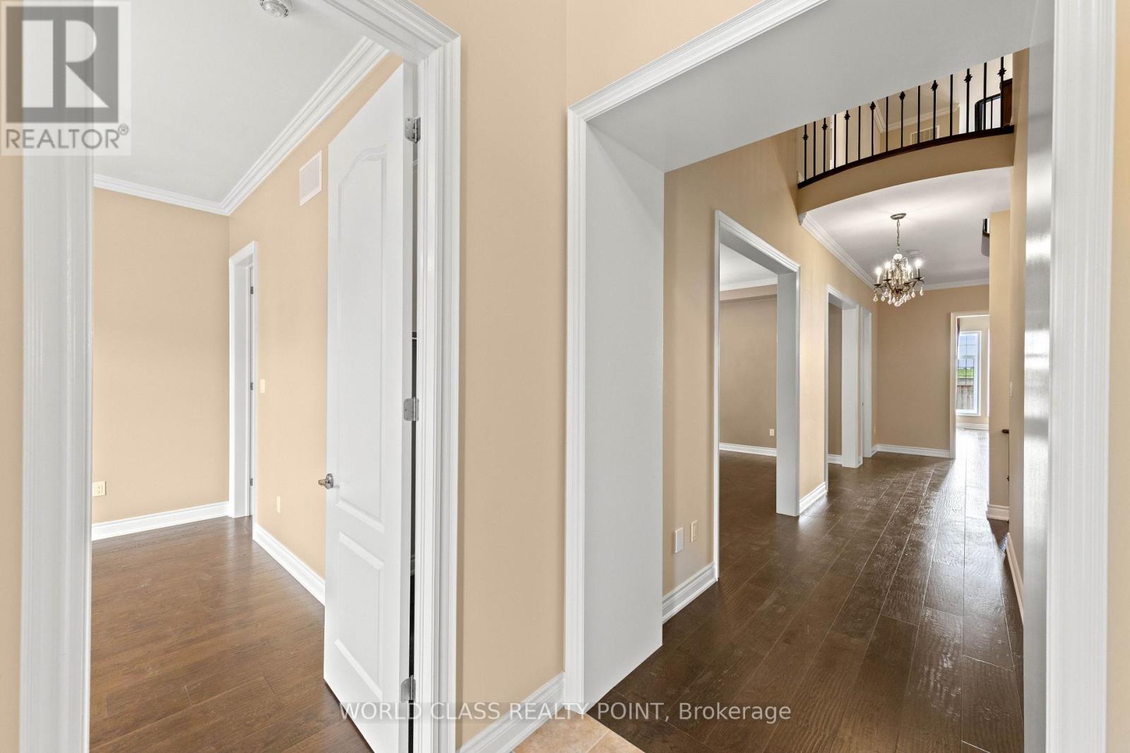 31 Munsie Drive, King, Ontario  L7B 0N8 - Photo 6 - N13609610