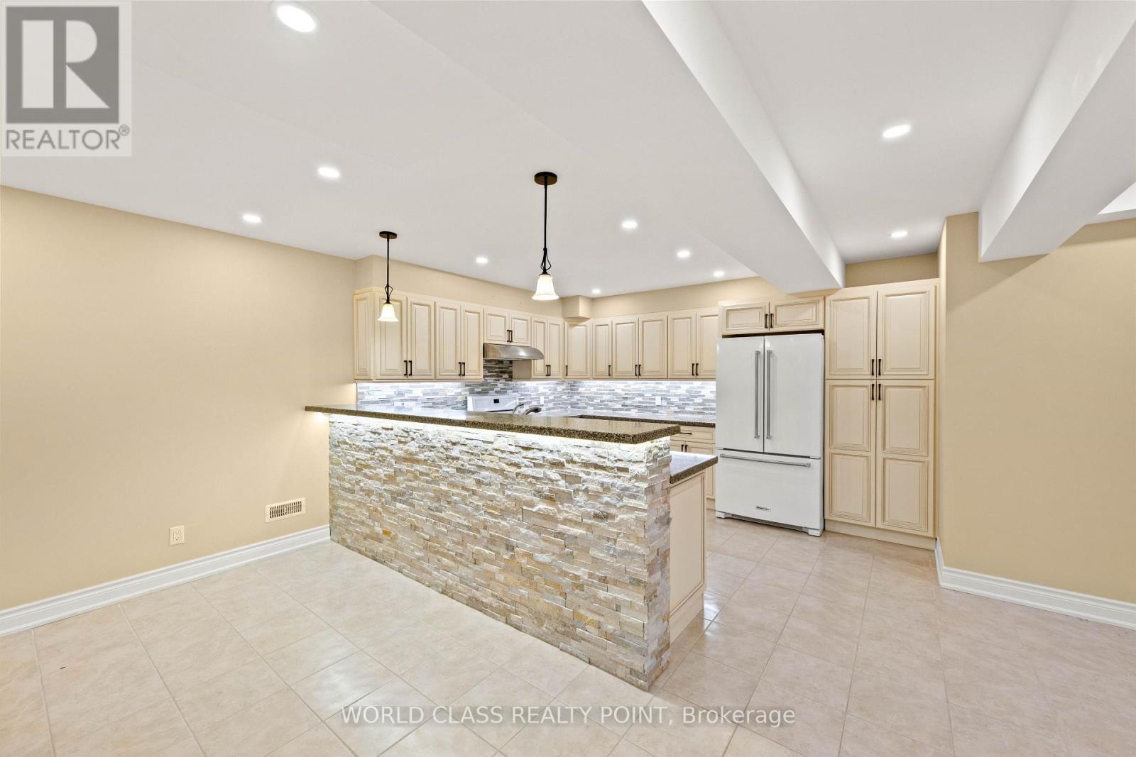 31 Munsie Drive, King, Ontario  L7B 0N8 - Photo 41 - N13609610