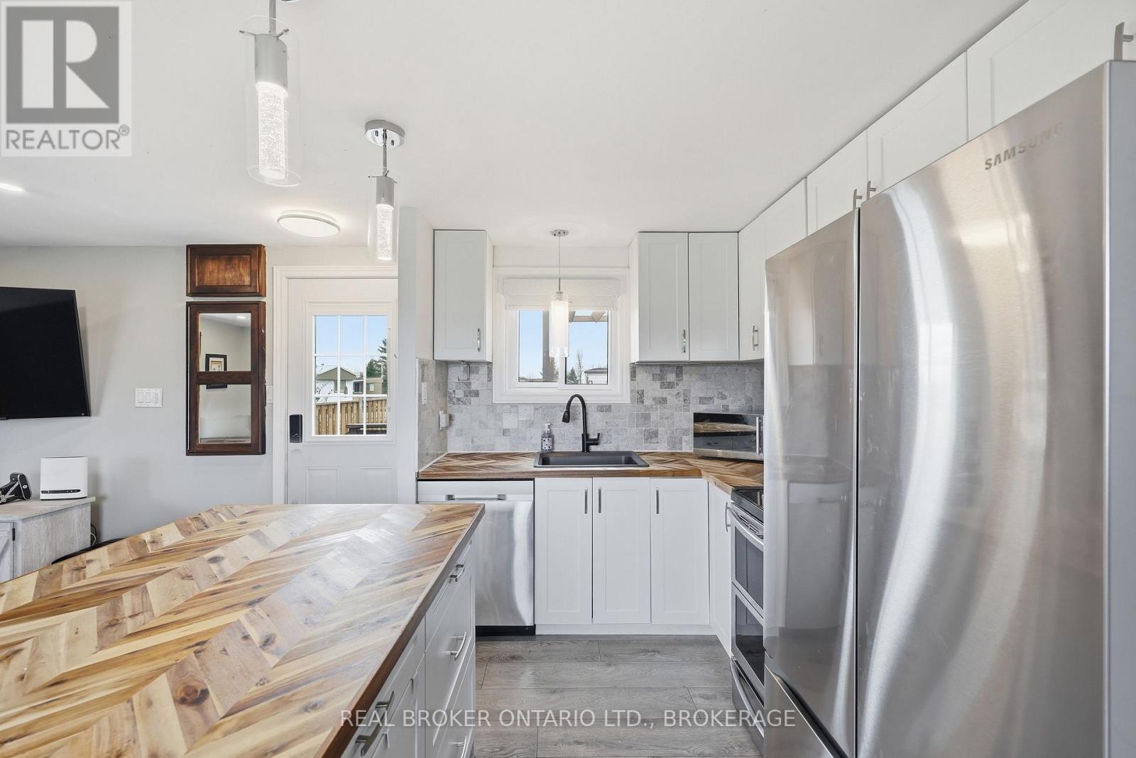 11 Hermes Drive, Kingston, Ontario  K7K 5T3 - Photo 12 - X13628050