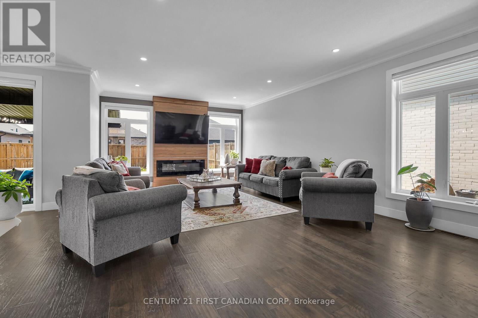 3373 Regiment Road, London South, Ontario  N6P 0H2 - Photo 9 - X13627982