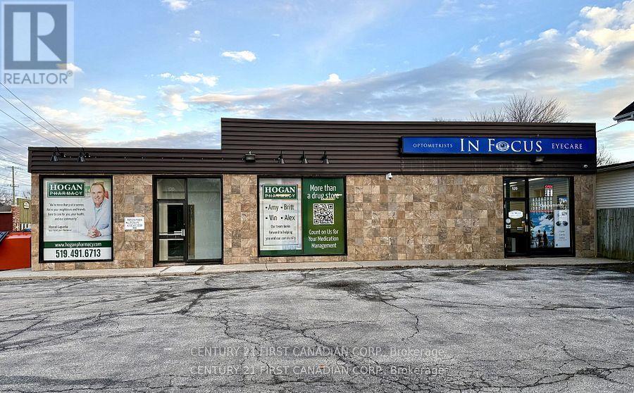 120 Vidal Street N, Sarnia, Ontario N7T 5X5 - Photo 2 - X13628034