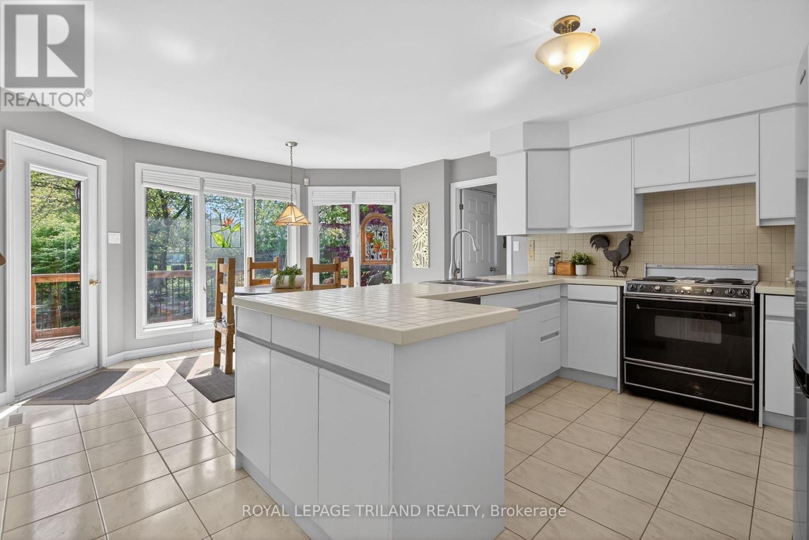 83 Blackburn Crescent, Middlesex Centre, Ontario N0L 1R0 - Photo 14 - X13628052