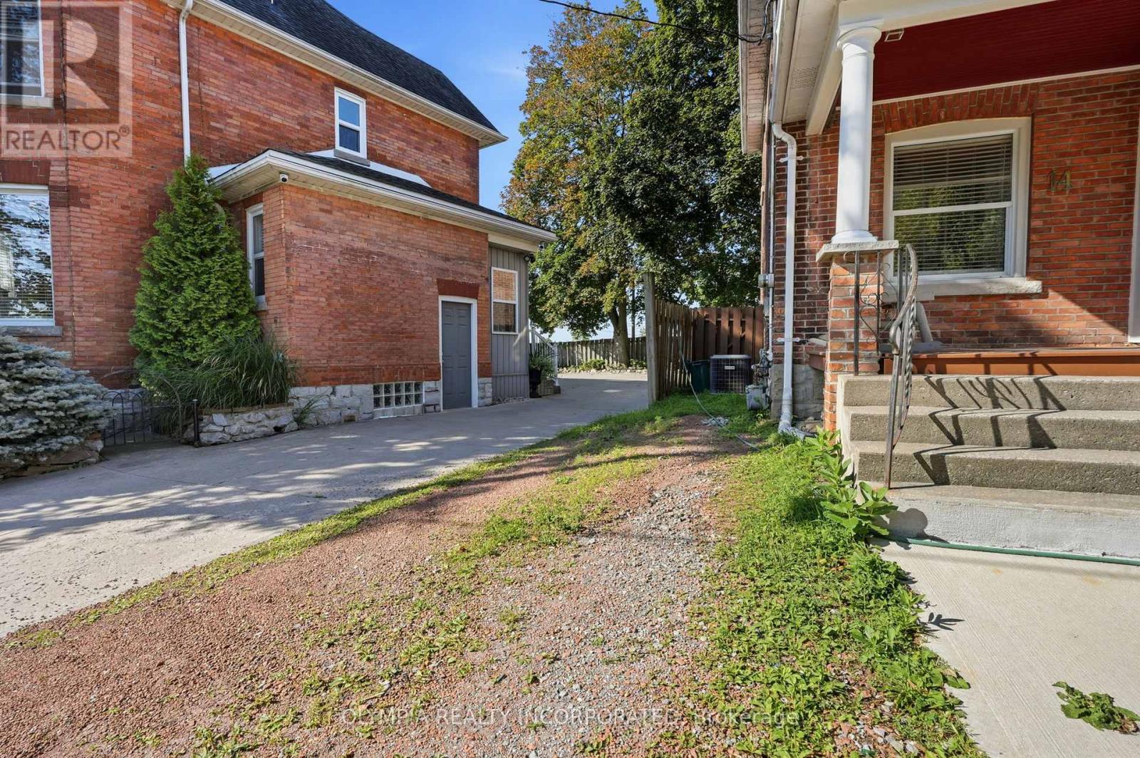 14 Bond Street, St. Catharines, Ontario  L2R 4Z2 - Photo 17 - X13627992