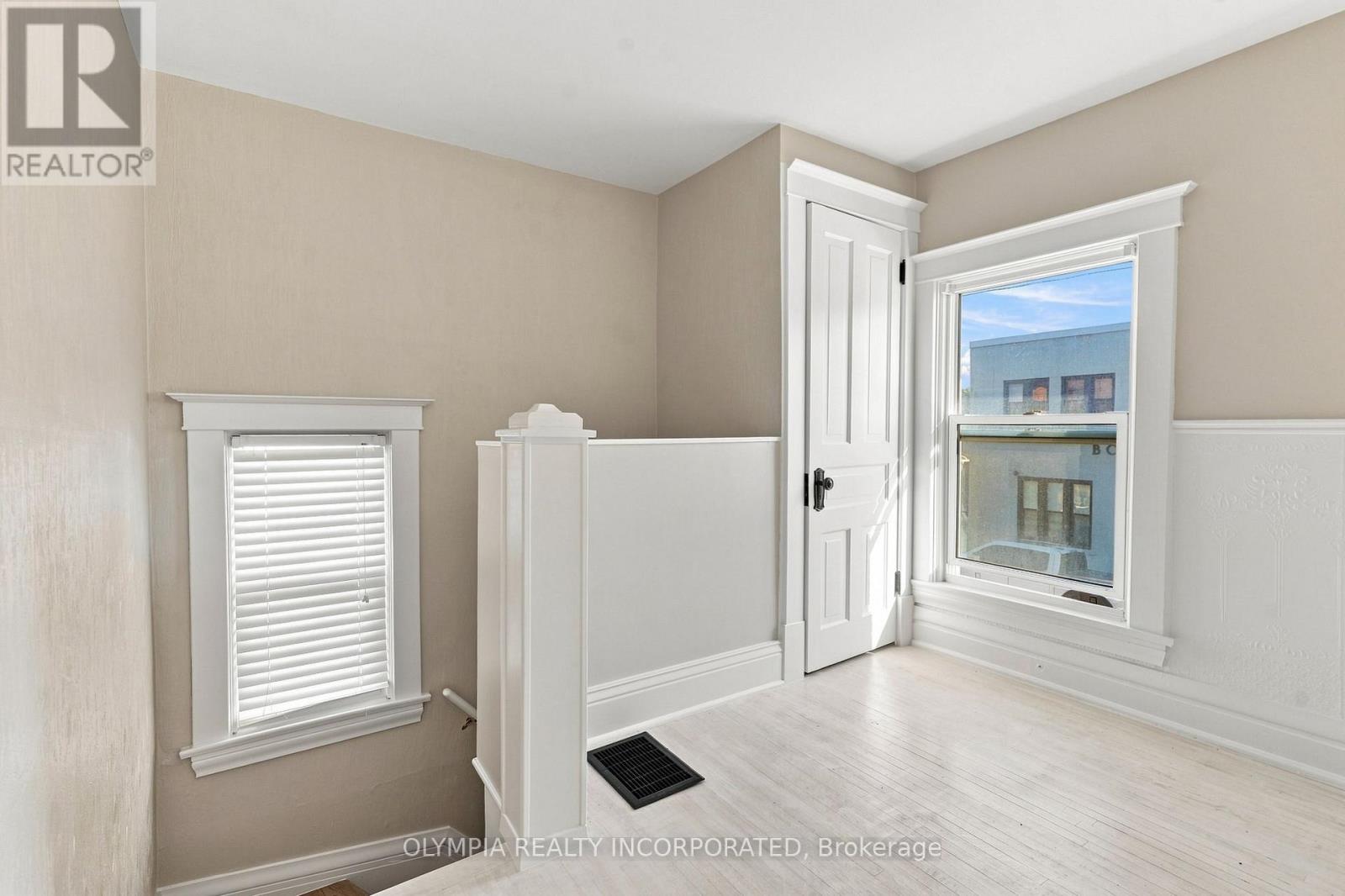 14 Bond Street, St. Catharines, Ontario  L2R 4Z2 - Photo 22 - X13627992