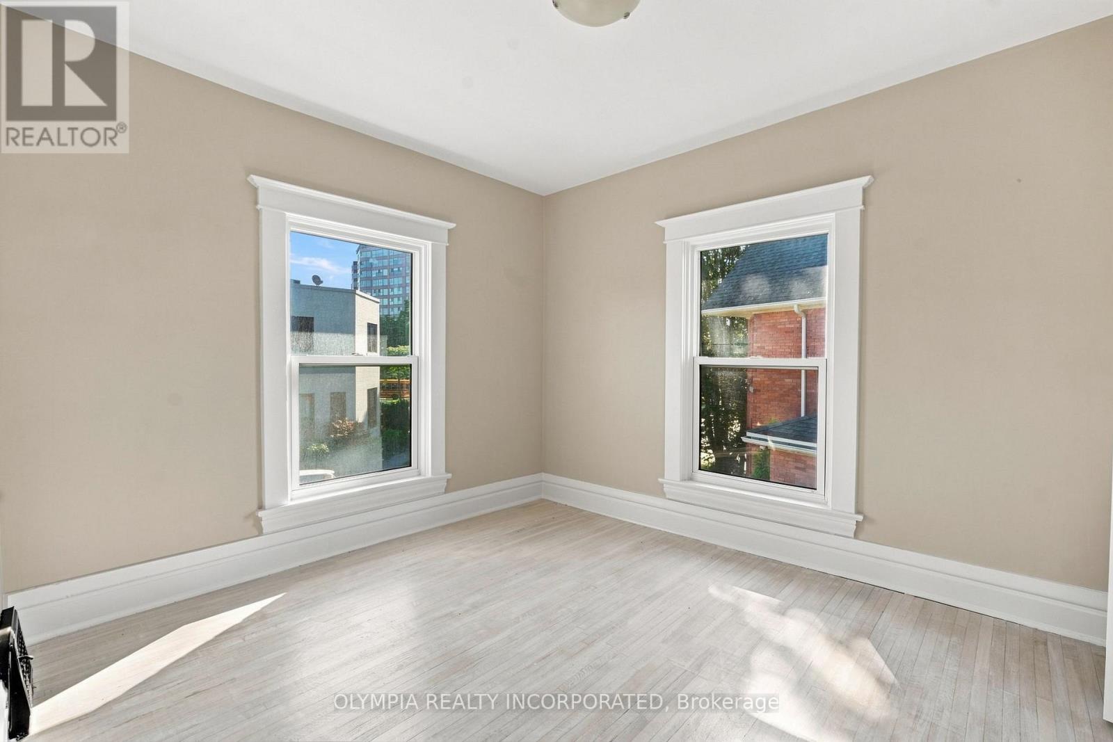 14 Bond Street, St. Catharines, Ontario  L2R 4Z2 - Photo 24 - X13627992