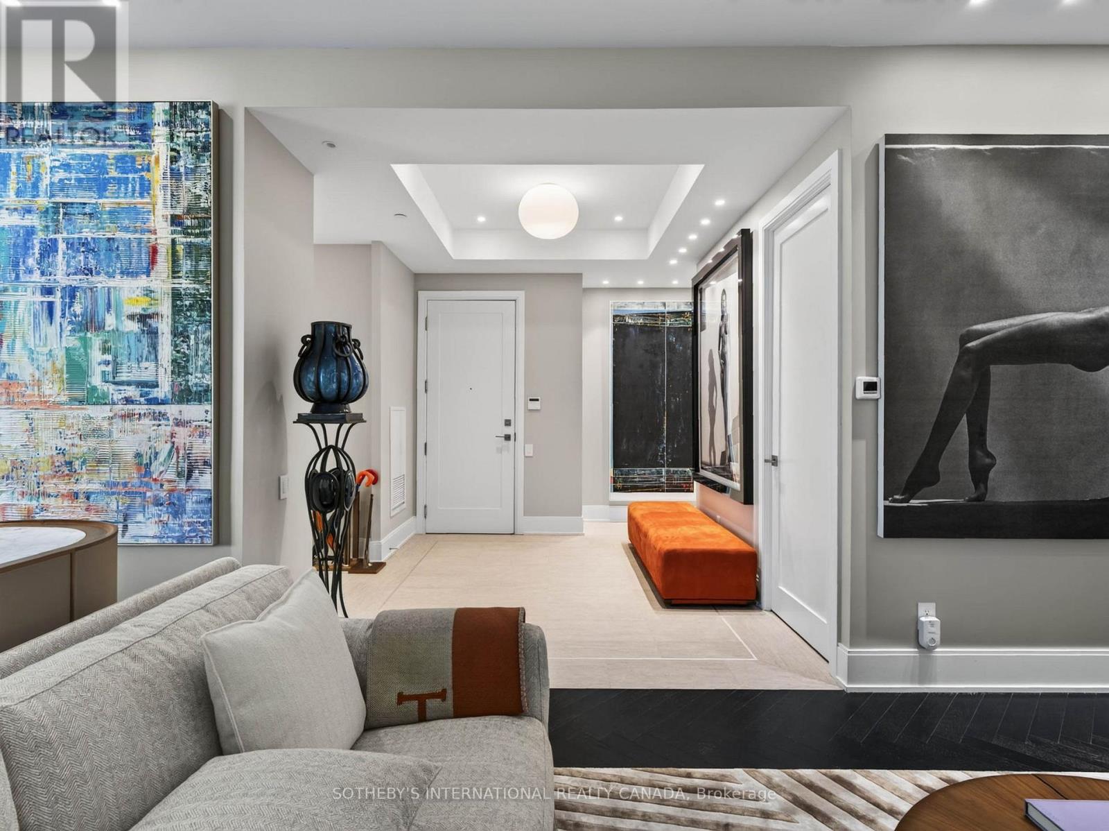 5501 - 50 Charles Street E, Toronto, Ontario  M4Y 0C3 - Photo 4 - C13628022