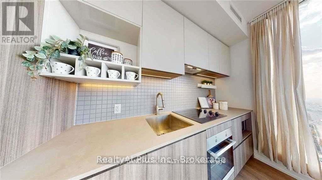 3710 - 898 Portage Parkway, Vaughan, Ontario  L4K 0J6 - Photo 15 - N13628004